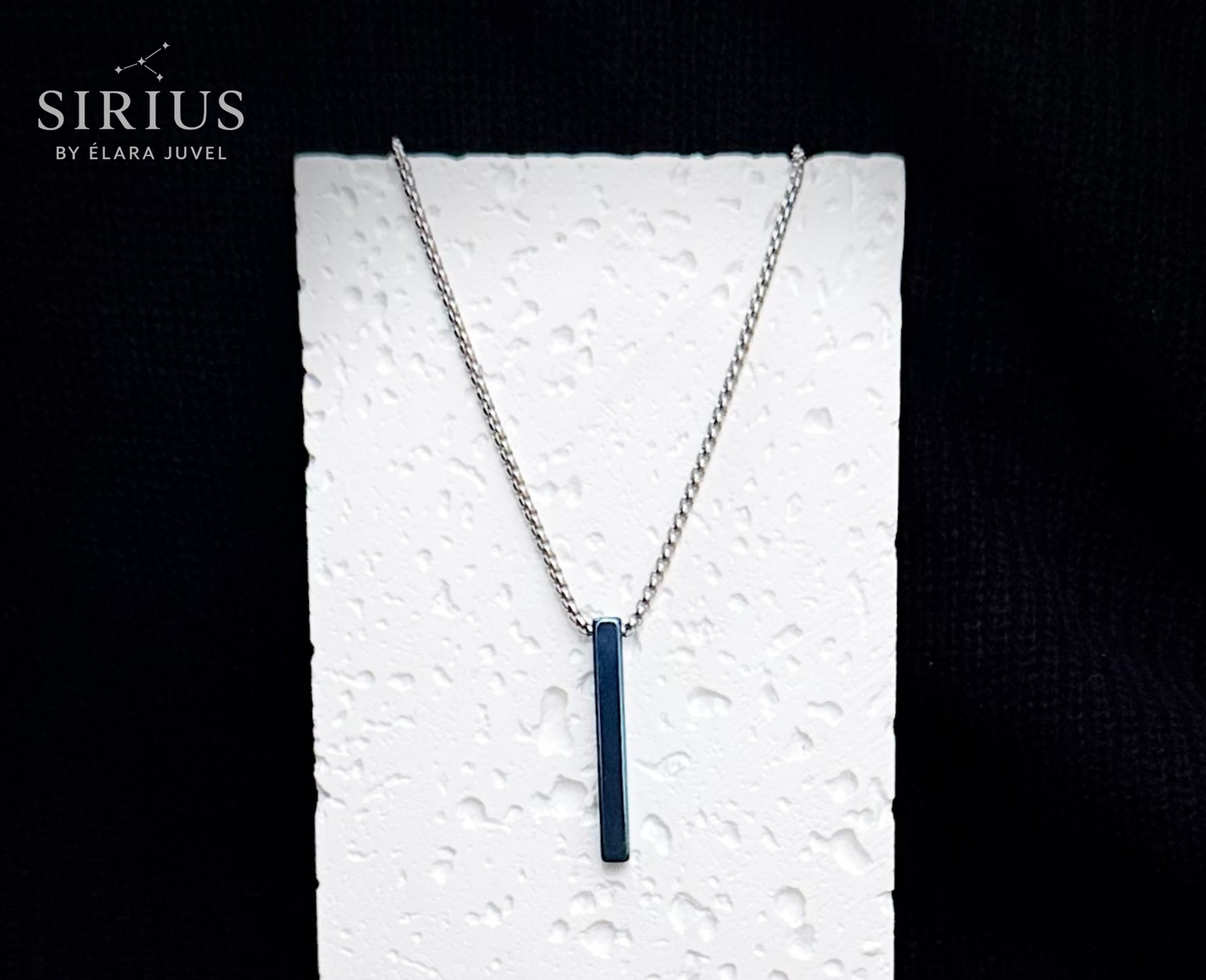 Axur Necklace
