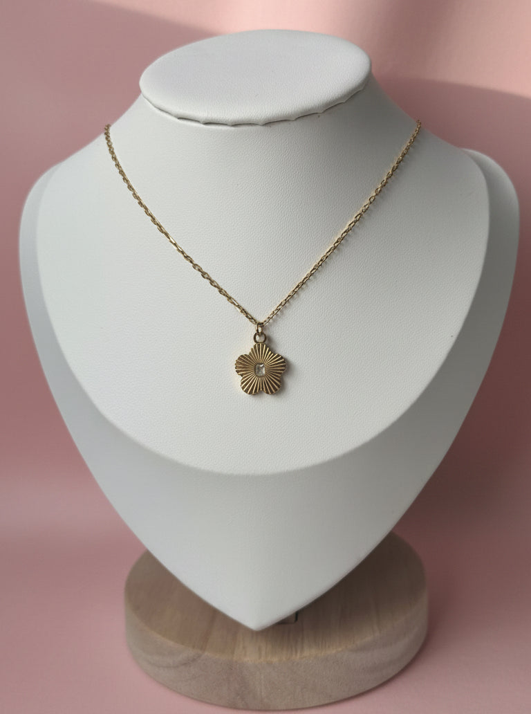 Fleur Dorée Necklace