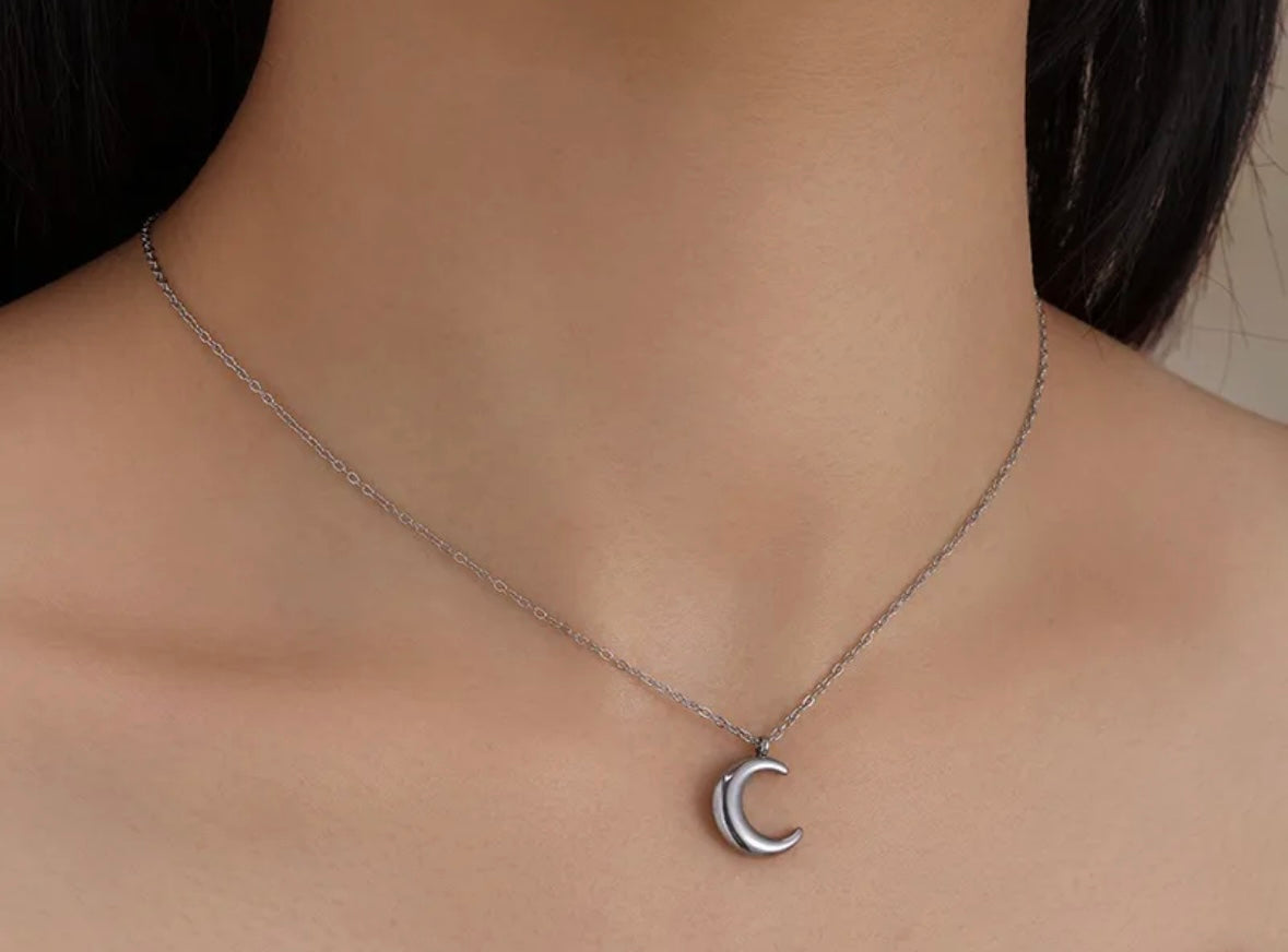 Lusine Necklace