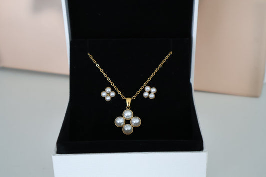 Quatuor de Perles Set