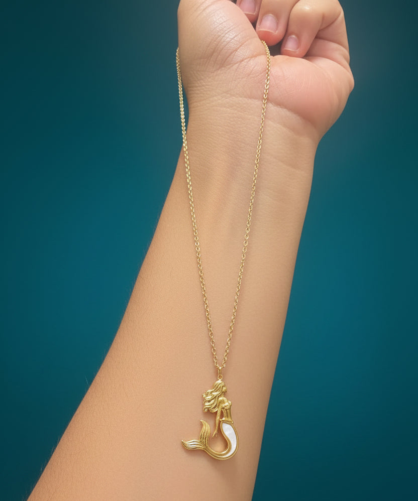 Nymara Necklace