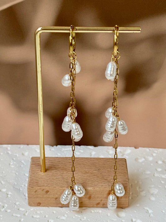 Olas de Perlas earrings