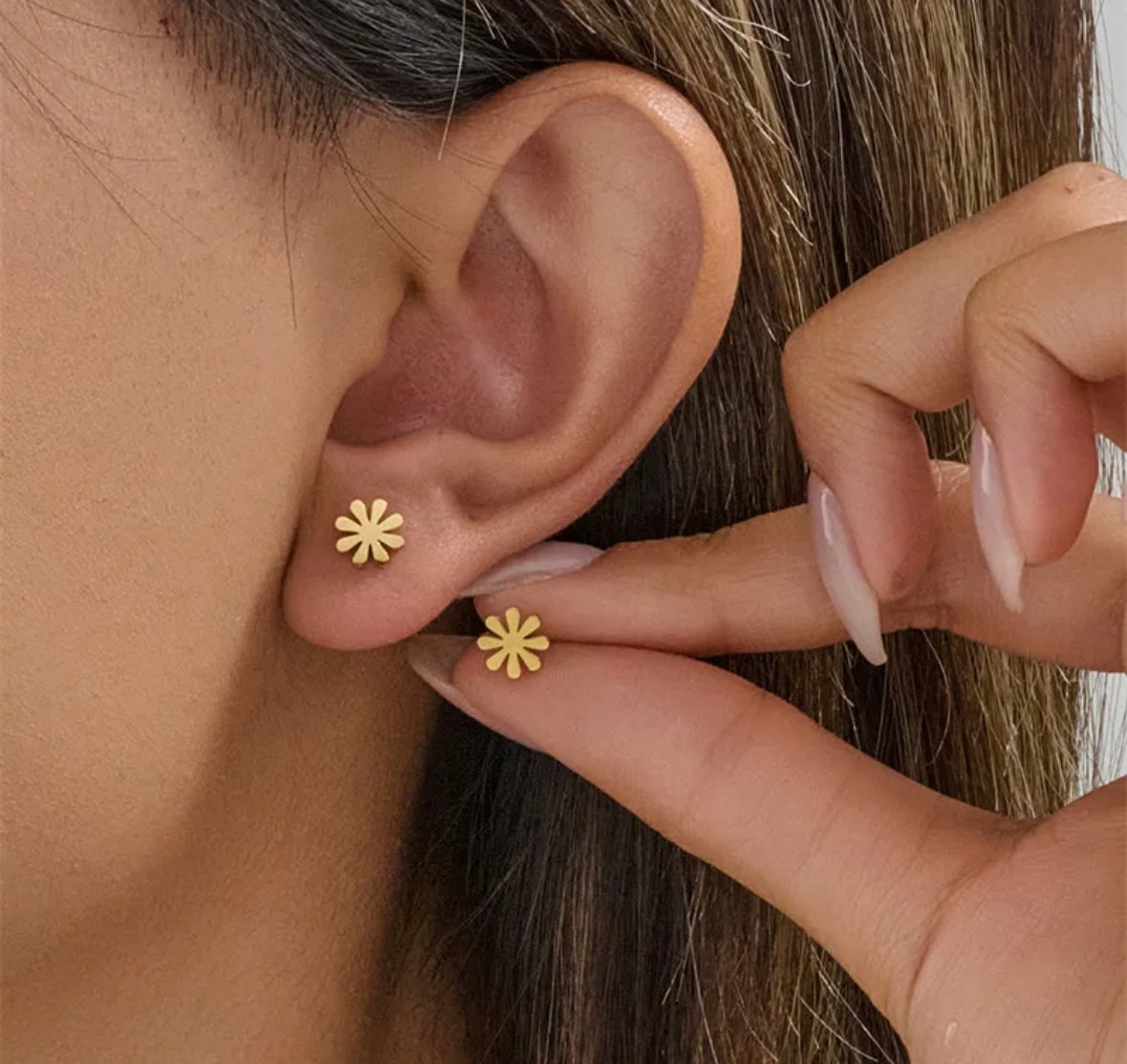 Florette Studs