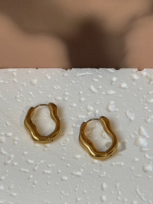Aura Gold earrings