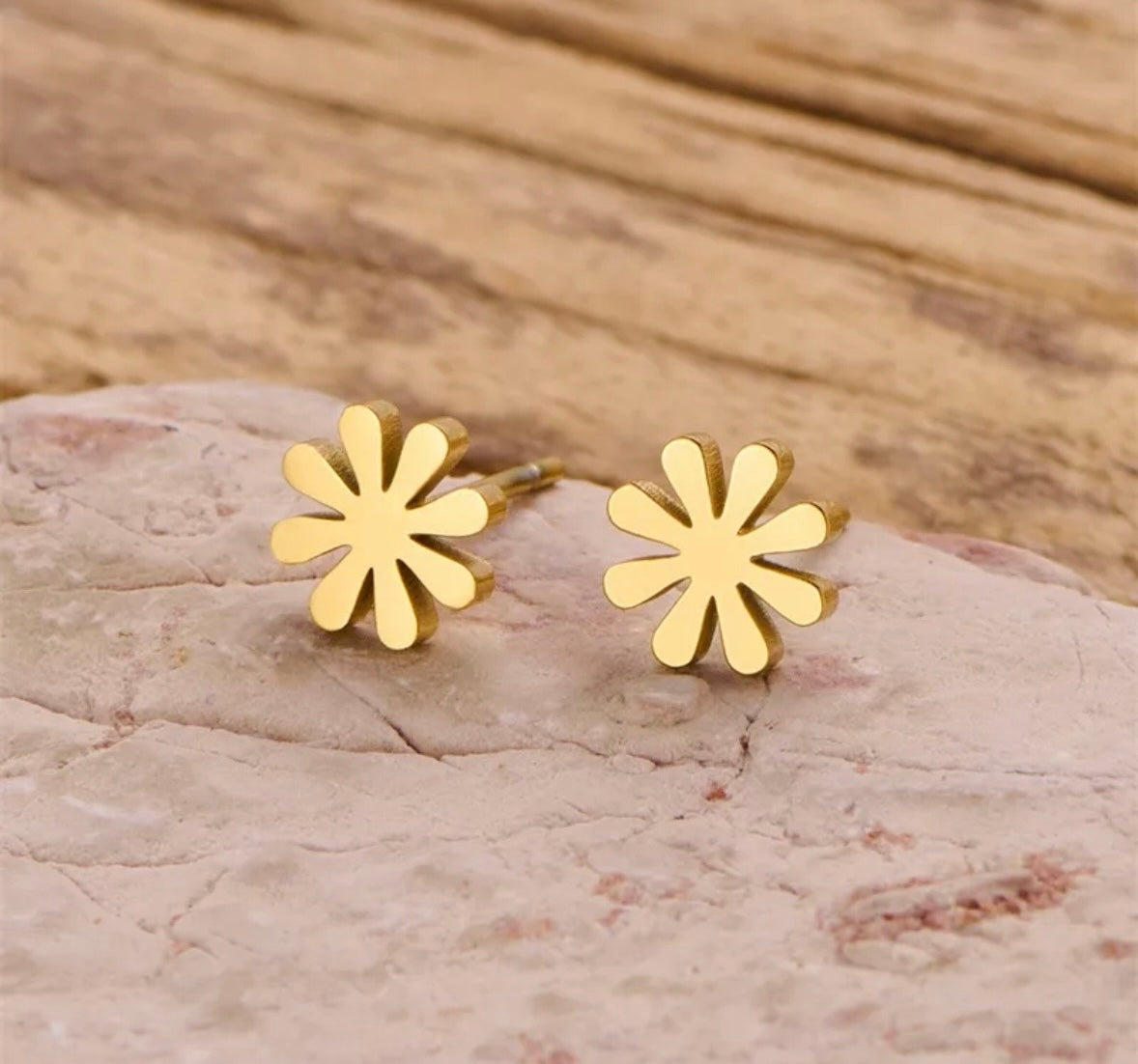 Florette Studs